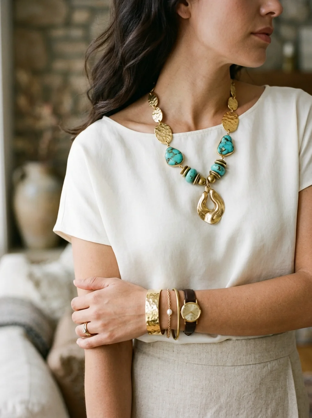 The Accessory Rule Most People Get Wrong With This Look